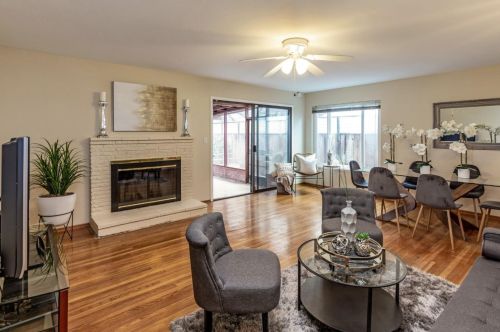 652 Leona Ln, Mountain View, CA 94040-3750