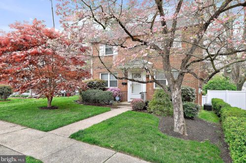 628 26th St, Harrisburg, PA 17111-1107