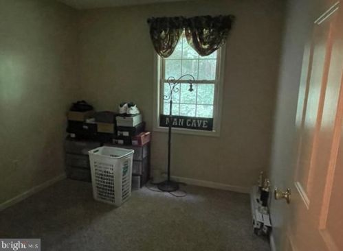 38 Deep Hollow Ln, Lancaster PA  17603-7420 exterior