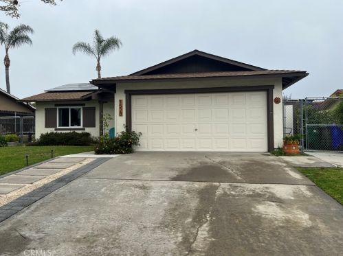 1520 Havenwood Dr, Oceanside, CA 92056-2961