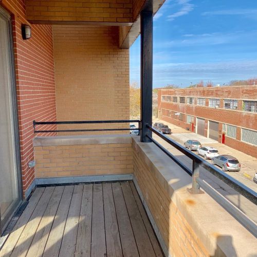 1920 Springfield Ave, Chicago IL  60647-9666 exterior