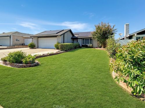 7211 Auld St, Riverside, CA 92503-7715