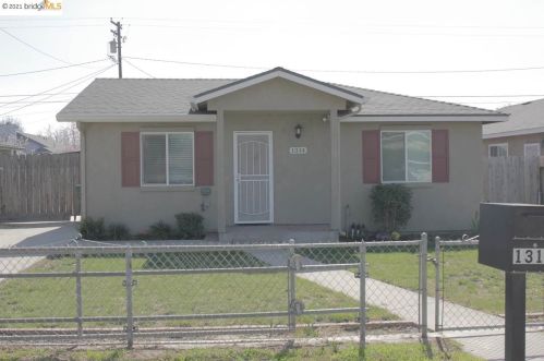 1314 Lassen Ave, Modesto, CA 95358-5928