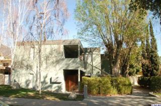 1210 Altadena Dr, Pasadena CA  91107-1424 exterior