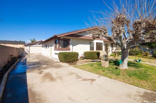 12421 Palm Pl, Chino, CA 91710-2751