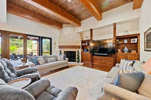 20 Grape St, Denver, CO 80246-1157