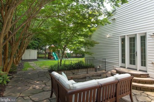 255 Lower Magothy Beach Rd, Severna Park MD  21146-2118 exterior