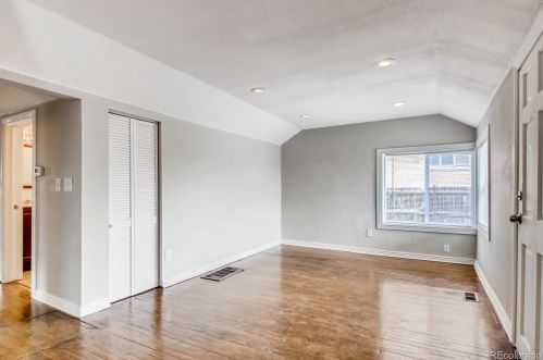 847 Newton St, Denver, CO 80219-3245