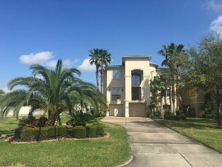 2232 Marina Way, Kemah, TX 77565-2039