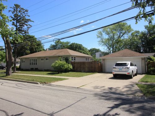 1805 Welwyn Ave, Des Plaines, IL 60018-3134