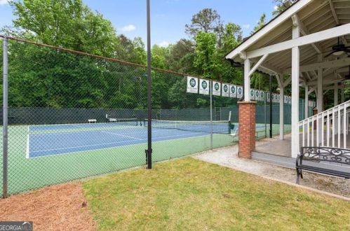 3959 Hovis Ct, Atlanta GA  30319-1680 exterior