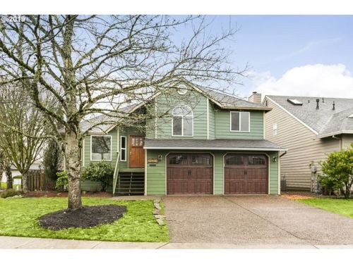 21051 Cannes Dr, Portland, OR 97229-7145