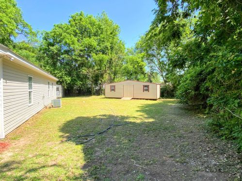 614 King Taylor Rd, Evans, GA 30809-4018