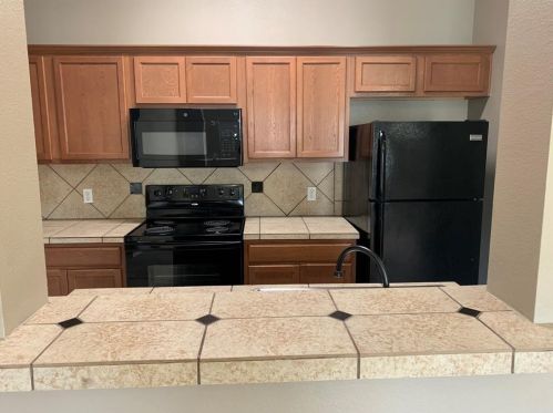 1506 Piedmont Dr, Midlothian TX  76063-6046 exterior