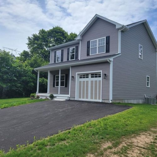 33 Highview Ave, Richmond, RI 02832-1703