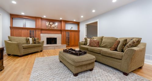 480 81 St, Willowbrook IL  60527-5985 exterior