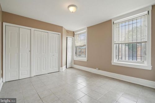 24 51 St, Philadelphia PA 19139-2726 exterior