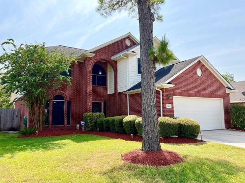 324 Spencer Landing Ln, Morgans Point, TX 77571-9147