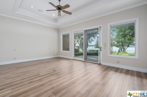 908 Cres Dr, Morgans Point TX 76513-6722 exterior