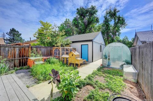 1341 Valentia St, Denver, CO 80220-3420