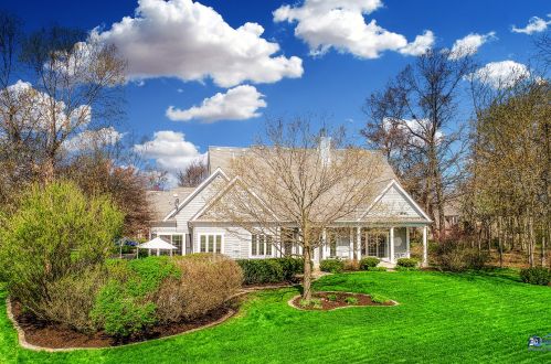 7071 Lauren Ct, Gurnee, IL 60031-4491