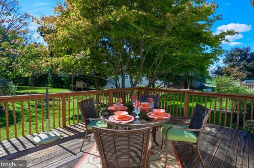 2660 Stagecoach Ln, Lancaster, PA 17601-3751