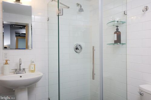 2306 Kimball Pl, Silver Spring MD exterior