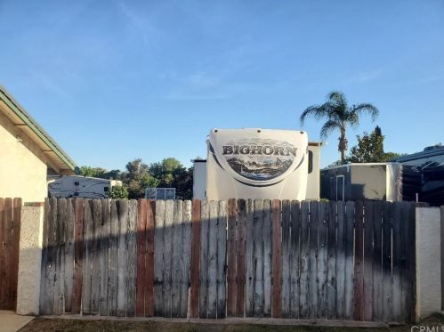 16743 Stallion Pl, Riverside CA  92504-5843 exterior