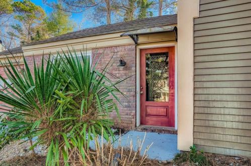 4585 Arborwalk Ct, Stone Mountain, GA 30083-4564