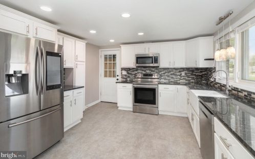 506 Spring Garden St, Carlisle, PA 17013-2558