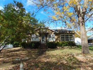 205 Brookfield Ave, Chattanooga, TN 37411-4606