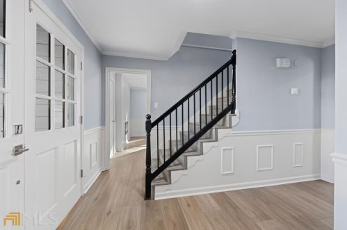 4210 Summit Dr, Marietta, GA 30068-4154