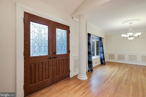 13908 Gate Dr, Silver Spring MD 20906-2208 exterior