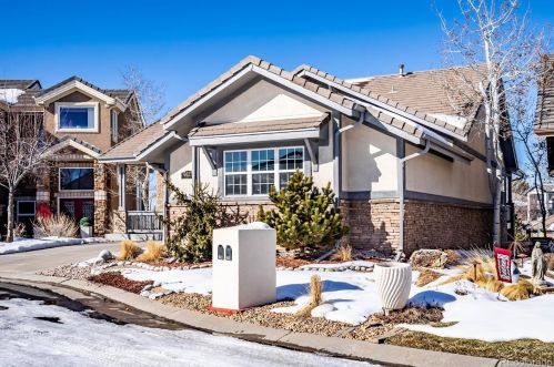 6627 Tibet Ct, Denver, CO 80016-7164