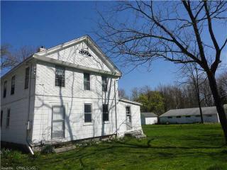 29 Pierce Ln, Colchester CT  06415-1440 exterior