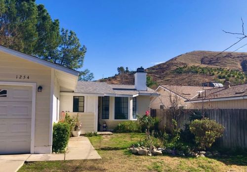 1254 Rose St, Mountain Home Village, CA 92359-9631