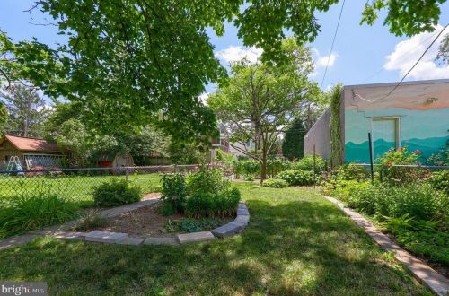 446 Ross St, Lancaster PA  17602-1944 exterior