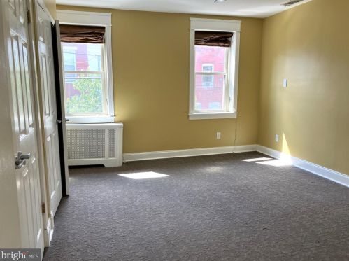 1229 12 St, Philadelphia PA 19147-4903 exterior