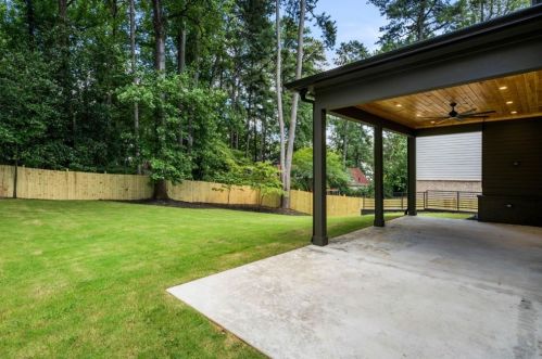 1768 8 St, Atlanta GA  30341-3128 exterior