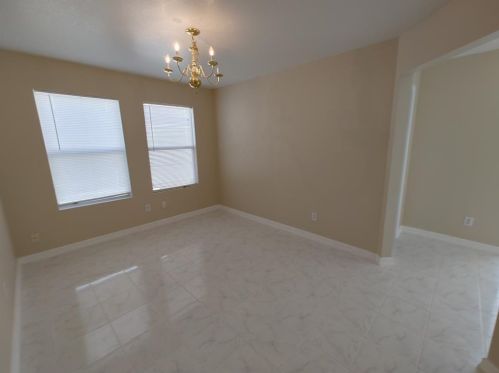 9892 Tulip St, Conroe TX  77385-7590 exterior