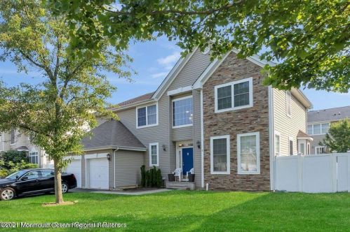 5 Zachary Way, Tinton Falls NJ  07724-2465 exterior