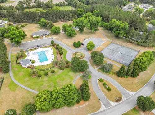 1016 Johnson Dr, Statesboro, GA 30461-4902
