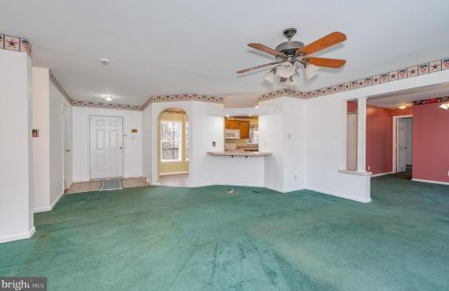 463 Haymaker Rd, Hedgesville, WV 25427-6320