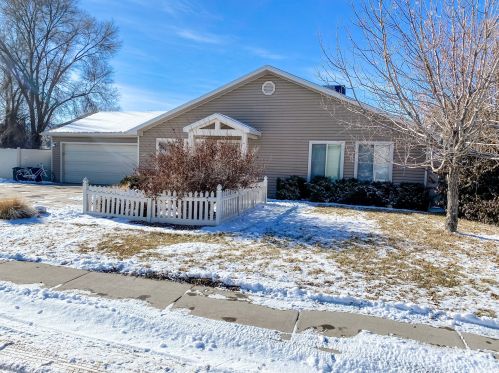 545 2400, Vernal UT  84078-8253 exterior