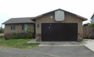 1007 Maryland Dr, Vista, CA 92083-3338