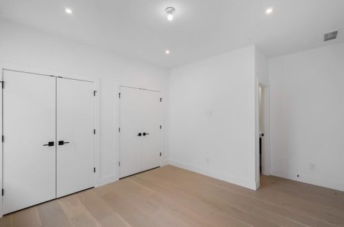 2931 Lookout Pl, Atlanta GA  30305-3217 exterior