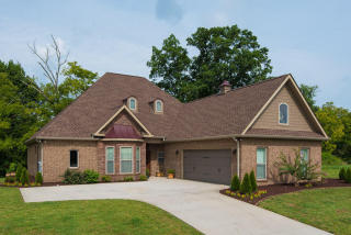 1435 St Thomas Way, Alcoa, TN 37701-1853