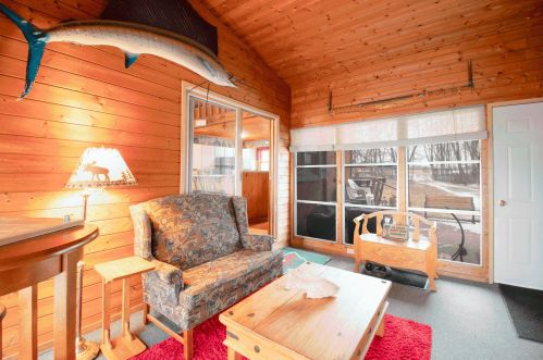 19405 Eastwood Dr, Osakis, MN 56360-4880