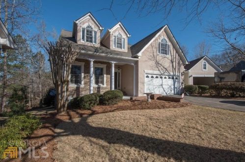 62 Arbor Way, Newnan, GA 30265-3385