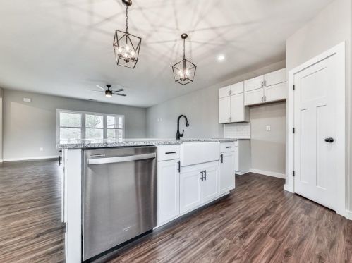 122 Covington Dr, Ball Ground, GA 30107-6211